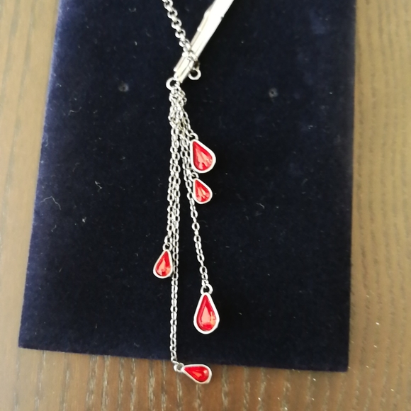 Swarovski Pirates of the Caribbean necklace - Picture 6 of 8